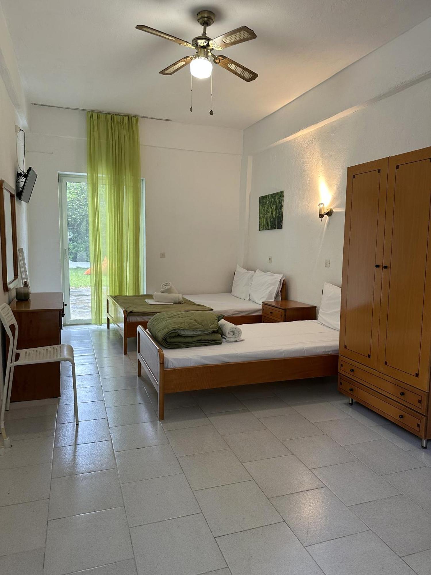 Sophies Olive Haven * Possidi